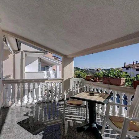 Fuer 8 Personen Ca 120 Qm In Pula, Istrien Istrische Riviera Appartamento